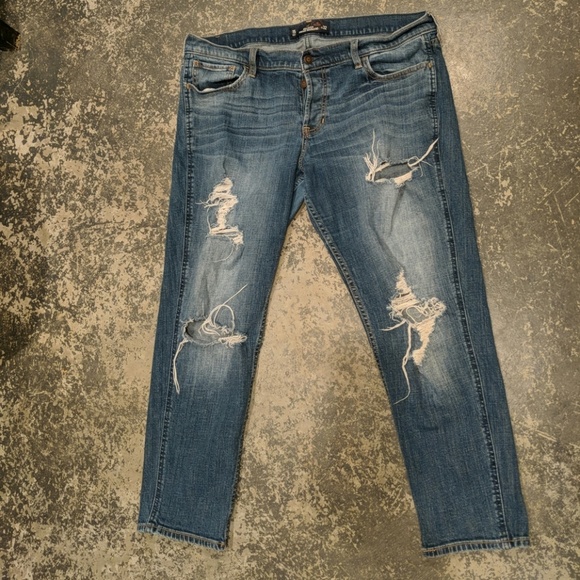 Hollister Denim - Hollister Vintage Boyfriend Jeans